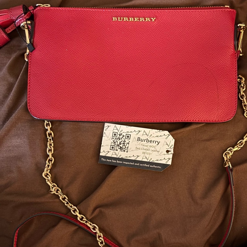 Burberry Red Cross body 💯 Authentic - Picture 3 of 7